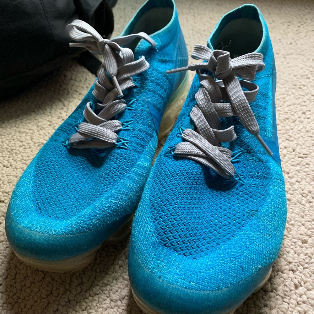 NIKE VAPORMAX